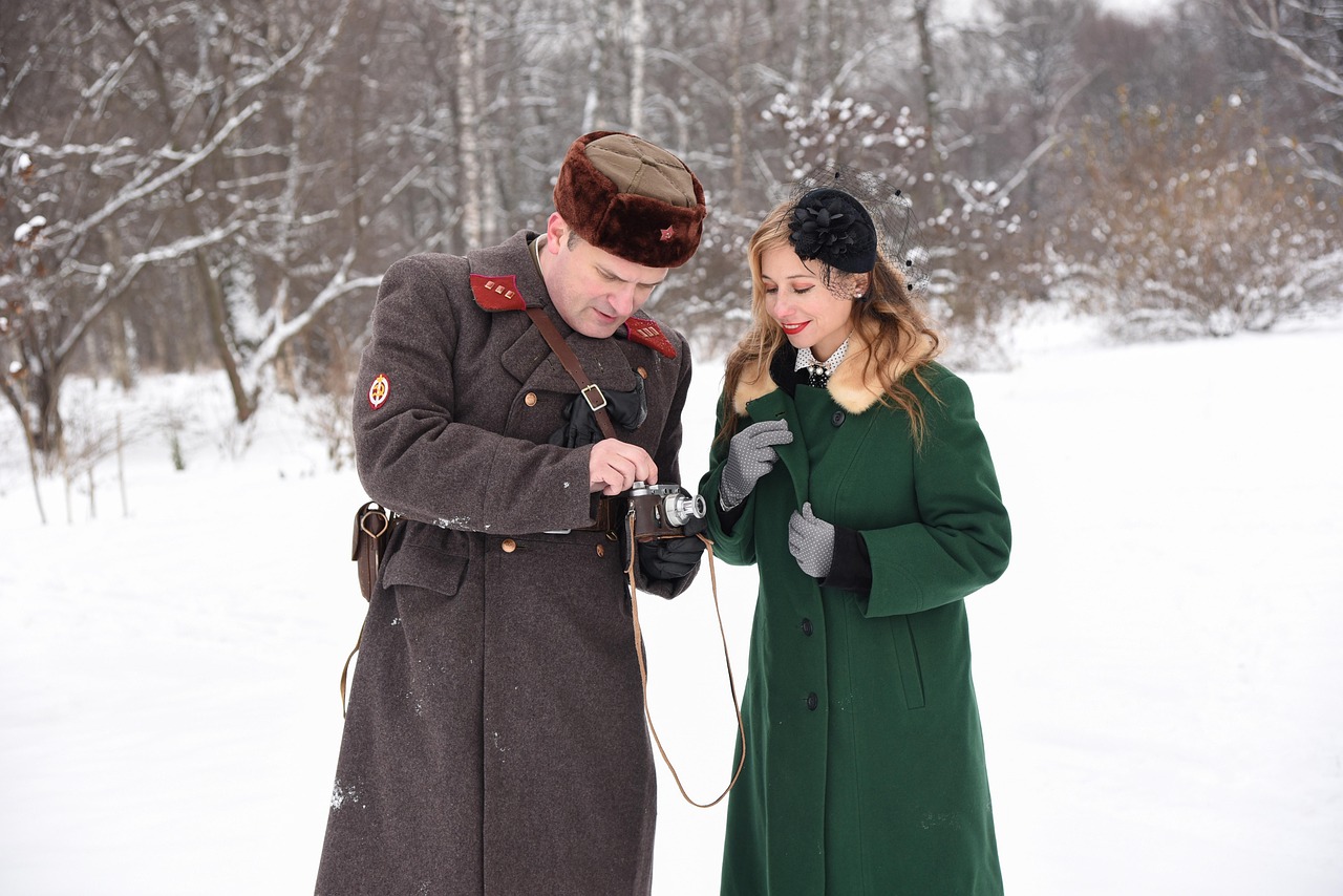 游戏开发公司的资源配置，修复技术支持大潮前应该如何维护游戏稳定？